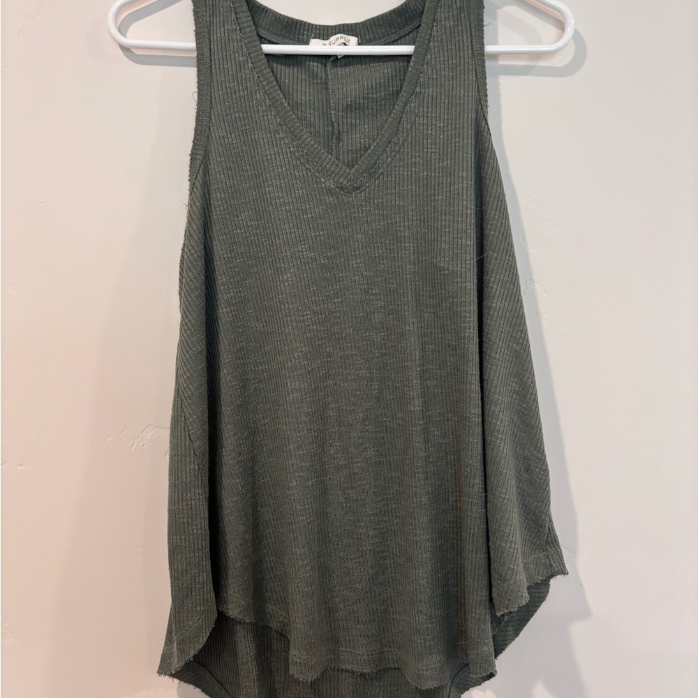 Z Supply V-Neck Ribbed Tank Top - Green